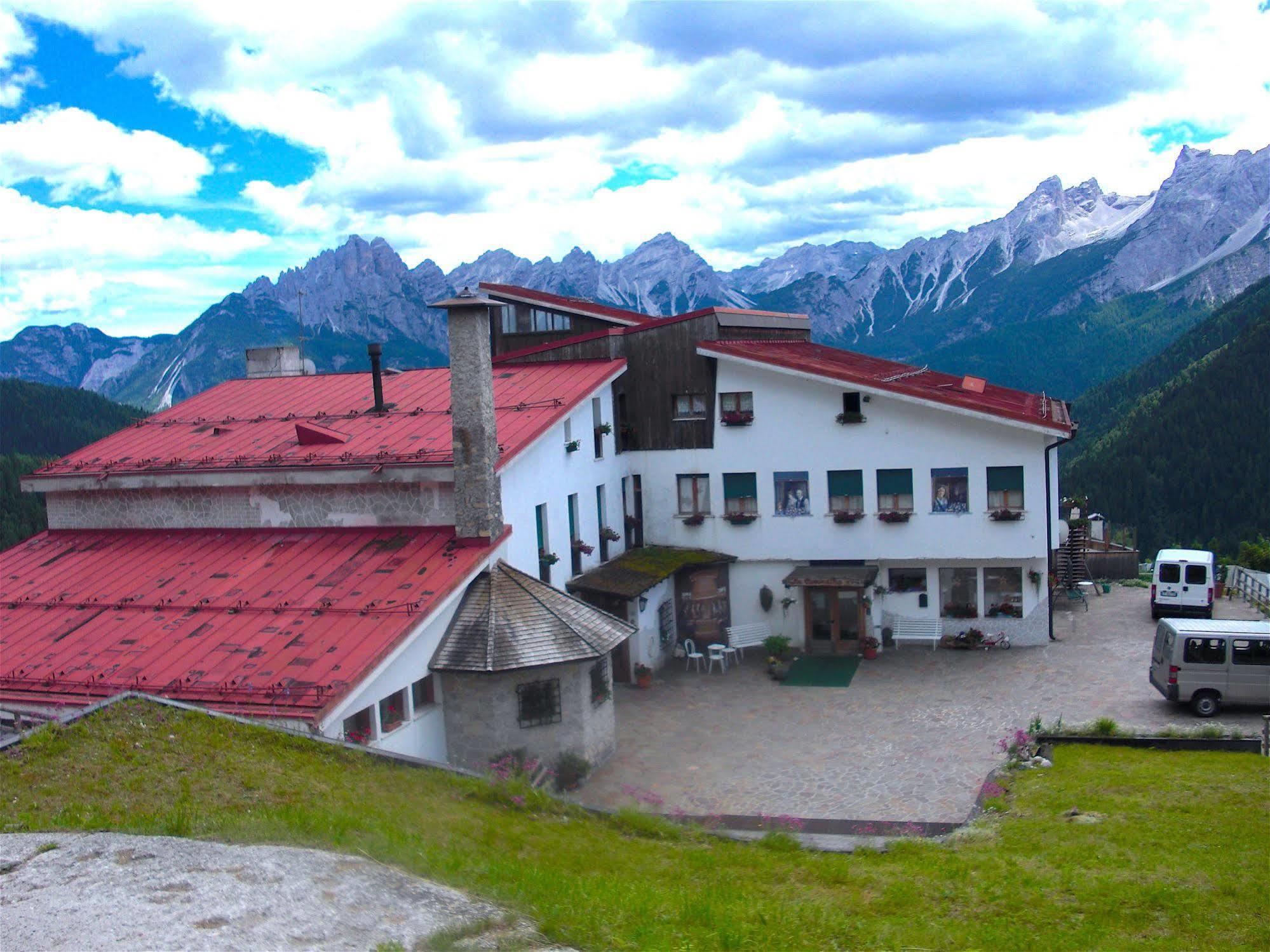 Hg La Caminatha 3*